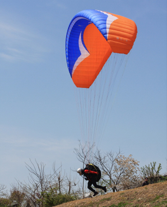 �з��۶��̴�