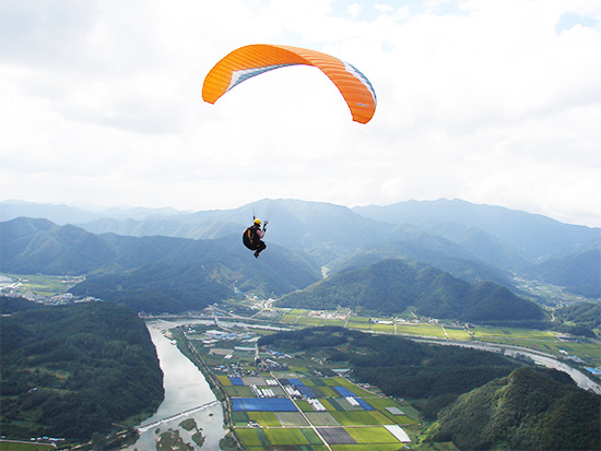 �з��۶��̵� �Թ�����